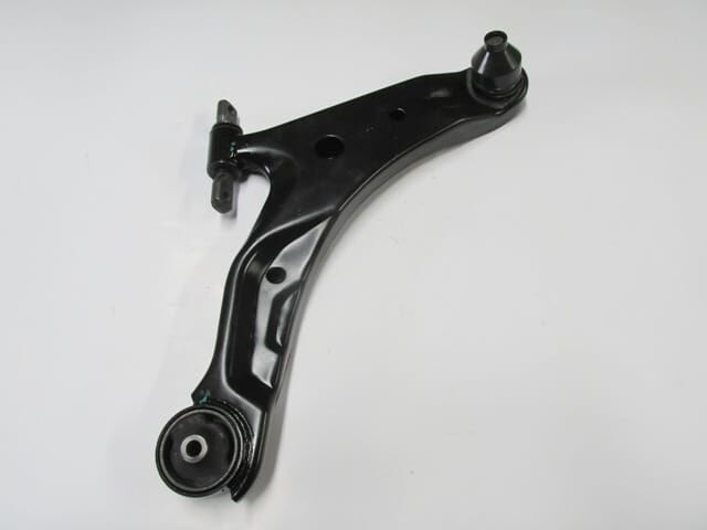 HYUNDAI SANTA FE- 01/05; ÖN ALT TABLA SAĞ (BURÇLU/ROTİLLİ)(SALINCAK) (SH)