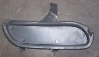 PEUGEOT 406- 95/99; SİS LAMBA KAPAĞI SAĞ (SİS DELİKSİZ) (TW)