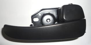 HYUNDAI SONATA- 03/05; ÖN KAPI İÇ AÇMA KOLU SAĞ ELCEĞİ SİYAH (HUSHAN)