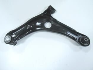 TOYOTA YARIS- 00/02; ÖN ALT TABLA SAĞ (SALINCAK) BURÇLU/ROTİLLİ (DAMLA GÖZSÜZ) (SH)