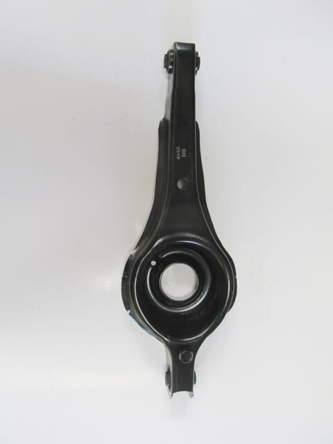 FORD FOCUS- SD/HB- 05/07; ARKA ALT TABLA (SALINCAK) SAĞ/SOL AYNI (ADET) (BURÇLU) (SH)