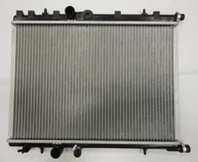 PEUGEOT 206- HB- 99/09; SU RADYATÖRÜ MANUEL BENZİNLİ(PLASTİK KAZAN)ALÜMİNYUM 1SIRA (66.5/48) TOM