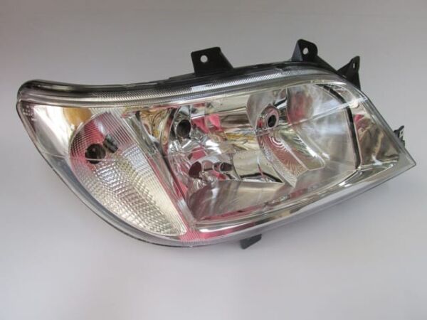 MERCEDES SPRINTER- 03/07; FAR LAMBASI SAĞ ELEKTRİKLİ/SİSLİ/ŞEFFAF CAM (AYFAR) (E MARKLI)