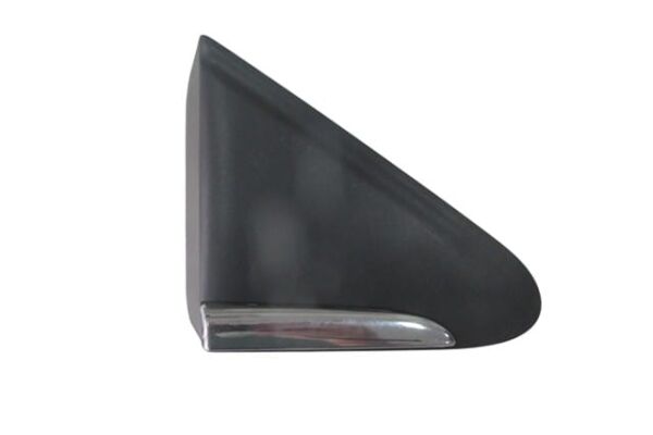 RENAULT CLIO- SPORT TOURER- 16/19; KAPI AYNA MUSKASI SAĞ (ÇAMURLUK ÜST ÜÇGEN PLASTİĞİ) (NİKELAJLI)