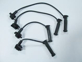 FORD FIESTA- 00/02; BUJİ KABLOSU TAKIM (16V)(DHA-DHB-FHA)1.25/1.4 cc (YOW JUNG)