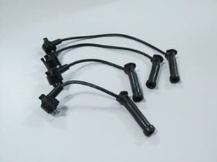 FORD FIESTA- 00/02; BUJİ KABLOSU TAKIM (16V)(DHA-DHB-FHA)1.25/1.4 cc (YOW JUNG)