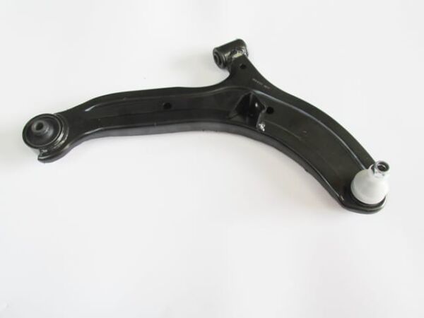 HYUNDAI ACCENT- MILENYUM- 00/02; ÖN ALT TABLA SAĞ BURÇLU/ROTİLLİ (SALINCAK)(SH)