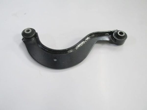 SKODA YETİ- 10/16; ARKA ÜST TABLA BURÇLU SAĞ/SOL AYNI (ADET) (SALINCAK) (SH)