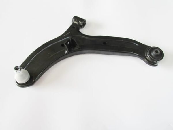 HYUNDAI ACCENT- MILENYUM- 00/02; ÖN ALT TABLA SOL BURÇLU/ROTİLLİ (SALINCAK)(SH)