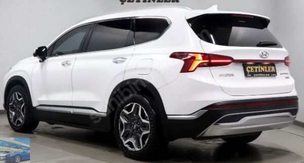 HYUNDAI SANTA FE- 21/23; ARAÇ BİLGİLERİ VE RESİMLERİ