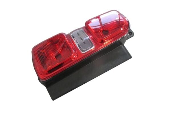 TOYOTA PROACE VERSO- 25->; STOP LAMBASI SOL KIRMIZI/BEYAZ (MARS) (E MARKLI)