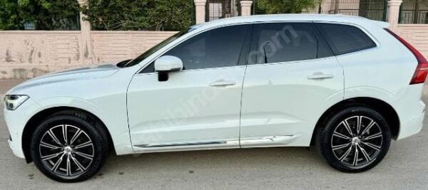 VOLVO XC60- 17/20; ARAÇ BİLGİLERİ VE RESİMLERİ