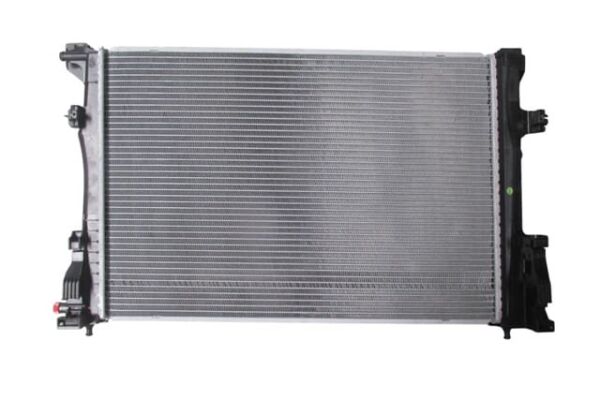 MERCEDES CLA- W117- 13/18; SU RADYATÖRÜ (BRAZİNG) (640x438x26) (OTOMATİK) ALÜMİNYUM (ORİS)