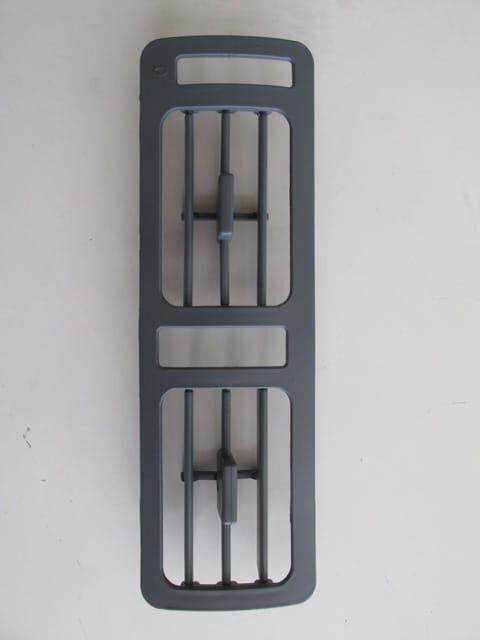 OPEL VECTRA- A- 88/95; ÖN GÖĞÜS ORTA ÜFLEME PETEĞİ SAĞ/SOL GRİ (YAPIŞTIRILABİLİR TİP) (DİFİZÖR)