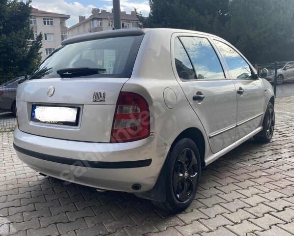 SKODA FABIA- 01/07; ARAÇ BİLGİLERİ VE RESİMLERİ