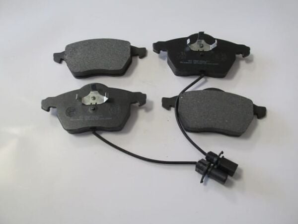 SKODA SUPERB- 03/08; ÖN FREN BALATASI 1,8/1,9TDI/2,0TDI/2,5TDI(2KABLOLU)(DİSK(156,4X73,8X19,6)BRAMAX