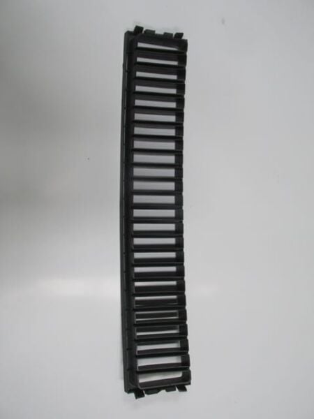 SKODA FABIA- 01/04; ÖN TAMPON PANJURU ORTA SİYAH (TYG)