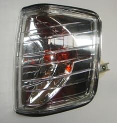 MERCEDES 190- W201- 83/93; ÖN SİNYAL SOL KRİSTAL (FAMELLA)