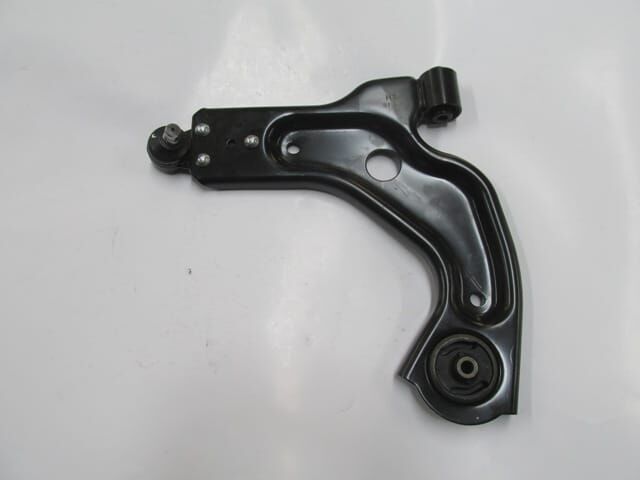 FORD FIESTA- 00/02; ÖN ALT TABLA SOL ROTİLLİ/BURÇLU (SALINCAK) (MANUEL) (SH)