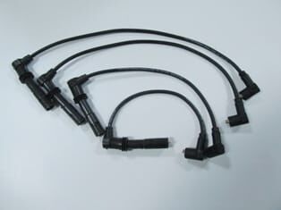 SKODA OCTAVIA- 01/10; BUJİ KABLOSU TAKIM (16V)(AXP BCA)1.4 cc (YOW JUNG)