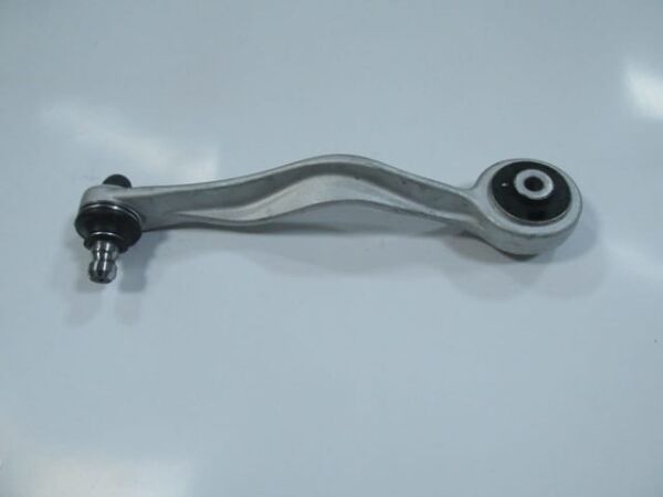 VOLKSWAGEN PASSAT- B5- 97/00; ÖN ÜST TABLA SOL EĞRİ TİP (ROTİLLİ/BURÇLU) (SALINCAK) ALÜMİNYUM (SH)