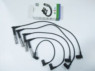 MERCEDES 190- W201- 83/93; BUJİ KABLOSU TAKIM (16V)(190 KASA M102)2.3/2.5 cc (YOW JUNG)