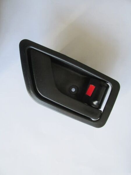 HYUNDAI GETZ- 03/05; ÖN KAPI İÇ AÇMA KOLU SAĞ SİYAH (ÇOCUK KİLİTLİ)