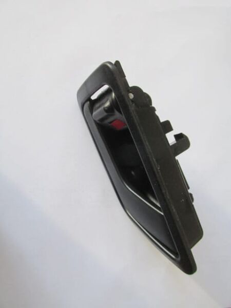 HYUNDAI GETZ- 03/05; ÖN KAPI İÇ AÇMA KOLU SOL SİYAH (ÇOCUK KİLİTLİ)