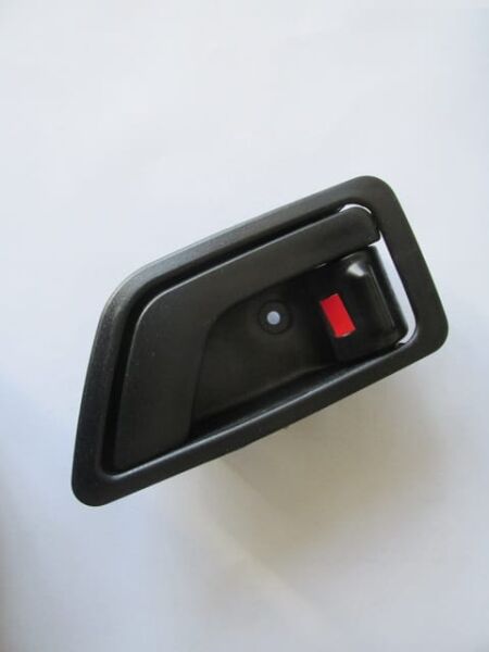 HYUNDAI GETZ- 03/05; ÖN KAPI İÇ AÇMA KOLU SOL SİYAH (ÇOCUK KİLİTLİ)