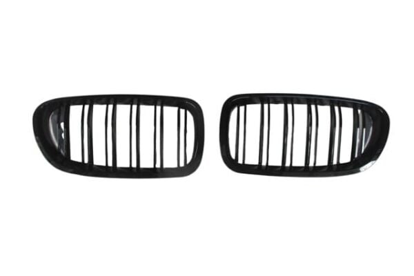 BMW 5 SERI- F10- 10/16; ÖN PANJUR SAĞ/SOL SET (2 PARÇA) (ÇİFT ÇITALI) (PİANO SİYAH)