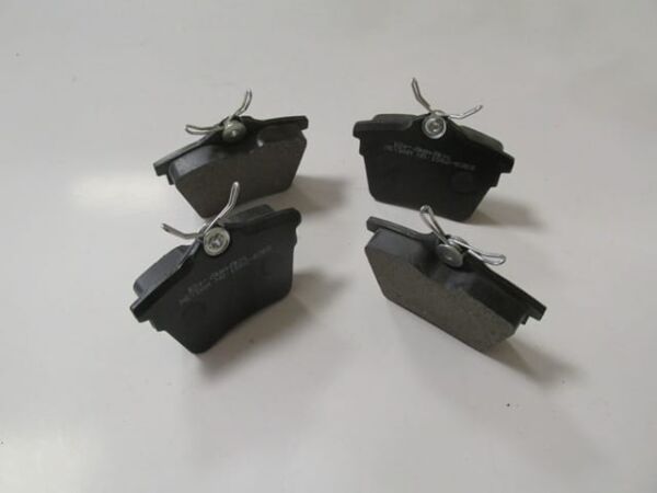 PEUGEOT 407- 04/11; ARKA FREN BALATASI (KABLOSUZ)(DİSK) (86,2x57,1x17)(BRAMAX)