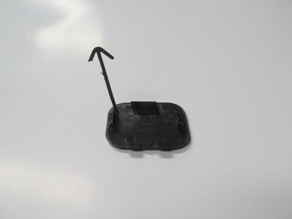 VOLKSWAGEN POLO- 3- 95/99; ÖN TAMPON ÇEKİ DEMİRİ KAPAĞI