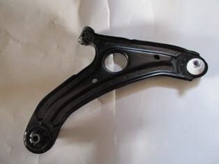 HYUNDAI GETZ- 03/05; ÖN ALT TABLA SAĞ ROTİLLİ/BURÇLU (SALINCAK)(SH)