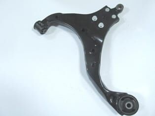 HYUNDAI TUCSON- 05/10; ÖN ALT TABLA SOL (BURÇLU/ROTİLSİZ) (SALINCAK) (SH)