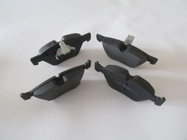 BMW 3 SERI- E90- 05/11; ÖN FREN BALATASI (KABLOSUZ)DİSK(155.2x63.50x19,50/154.7x63.50x19,50)(BRA