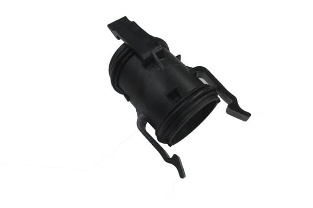 AUDI A3- SD/HB/SB- 12/16; TURBO HORTUMU ARA BORUSU (HORTUM TUTUCU) (TSI) (PLASTİK)