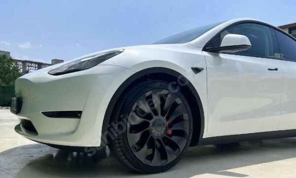 TESLA MODEL Y- 21/25; ARAÇ BİLGİLERİ VE RESİMLERİ