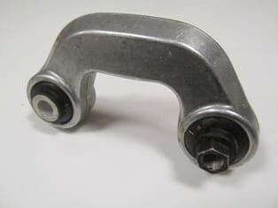 AUDI A4- 02/05; VİRAJ ASKI ROTU ÖN SAĞ (ALÜMİNYUM) (SH)