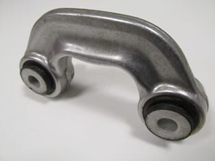 AUDI A4- 02/05; VİRAJ ASKI ROTU ÖN SAĞ (ALÜMİNYUM) (SH)