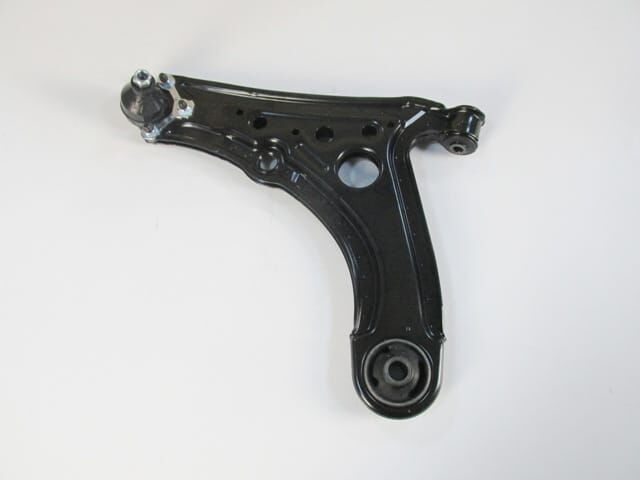 VOLKSWAGEN POLO- 3- 95/99; ÖN ALT TABLA SOL ROTİLLİ/BURÇLU (SALINCAK) (SH)