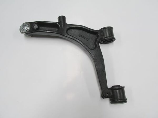 RENAULT MASTER- 2- 04/10; ÖN ALT TABLA SAĞ ROTİLLİ/BURÇLU (SALINCAK) (22mm) (SH)