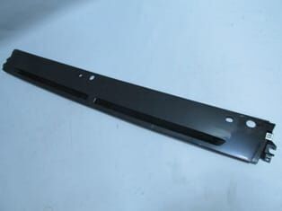 MITSUBISHI CANTER- FUSO- 06/12; ÖN CAM IZGARASI ORTA (SİLGİ PANELİ)(BÜYÜK TİP)(FE839/859E/859G) (TW)