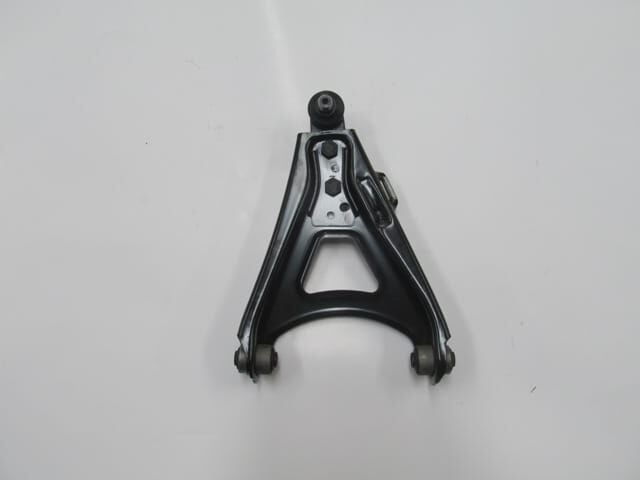 RENAULT R9- BROADWAY- 83/96; ÖN ALT TABLA SAĞ ROTİLLİ/BURÇLU (SALINCAK) (SH)