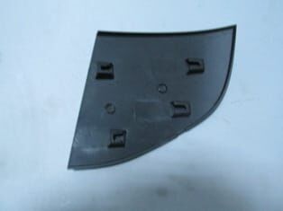 MITSUBISHI CANTER- FUSO- 06/12; ÖN CAM IZGARASI SAĞ (SİLGİ PANELİ)(FE711/839/59E/G) (TW)