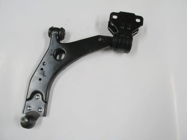 FORD FOCUS- SD/HB- 12/14; ÖN ALT TABLA SOL ROTİLLİ/BURÇLU (SALINCAK) (SH)