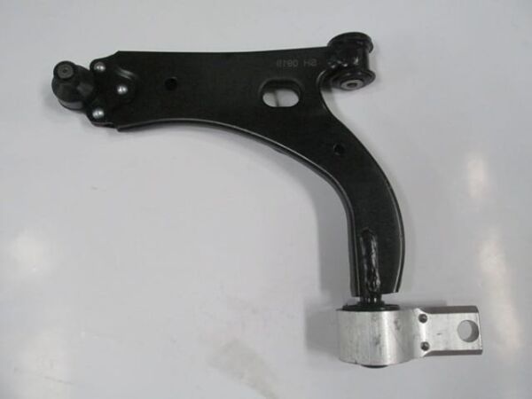 FORD FIESTA- 02/07; ÖN ALT TABLA SOL (BURÇLU/ROTİLLİ/TAKOZLU) (SALINCAK) (SH)