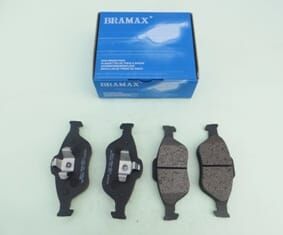 FORD FIESTA- 02/07; ÖN FREN BALATASI 1,25/1,3/1,4/1,6(DİSK(151,3X55,5X18,54/15 0,50X59X18,54(BRA