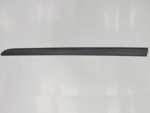 SKODA FABIA- 07/15; ÖN KAPI BANDI SOL SİYAH/YAPIŞTIRMALI (BFN)