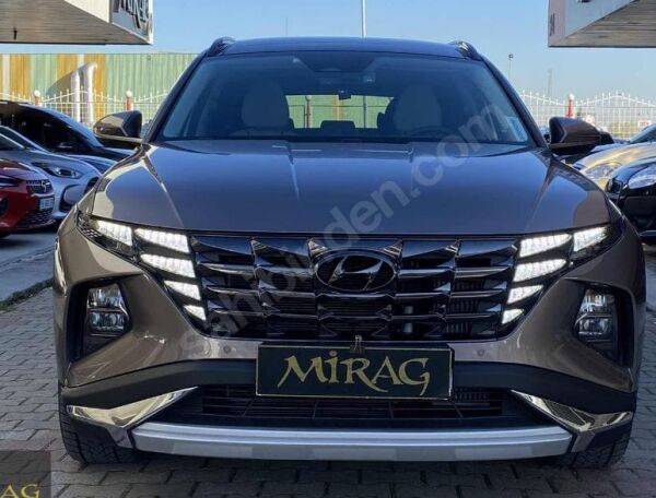 HYUNDAI TUCSON- 21/25; ARAÇ BİLGİLERİ VE RESİMLERİ