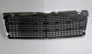 MERCEDES C CLASS- W202- 93/96; ÖN PANJUR NİKELAJLI (5ÇITALI) (İÇ PETEKLERİ SİYAH) (TW)